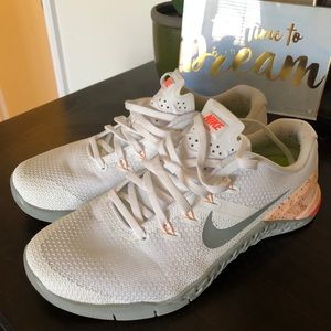 Nike Metcon 4 Womens Running Shoes